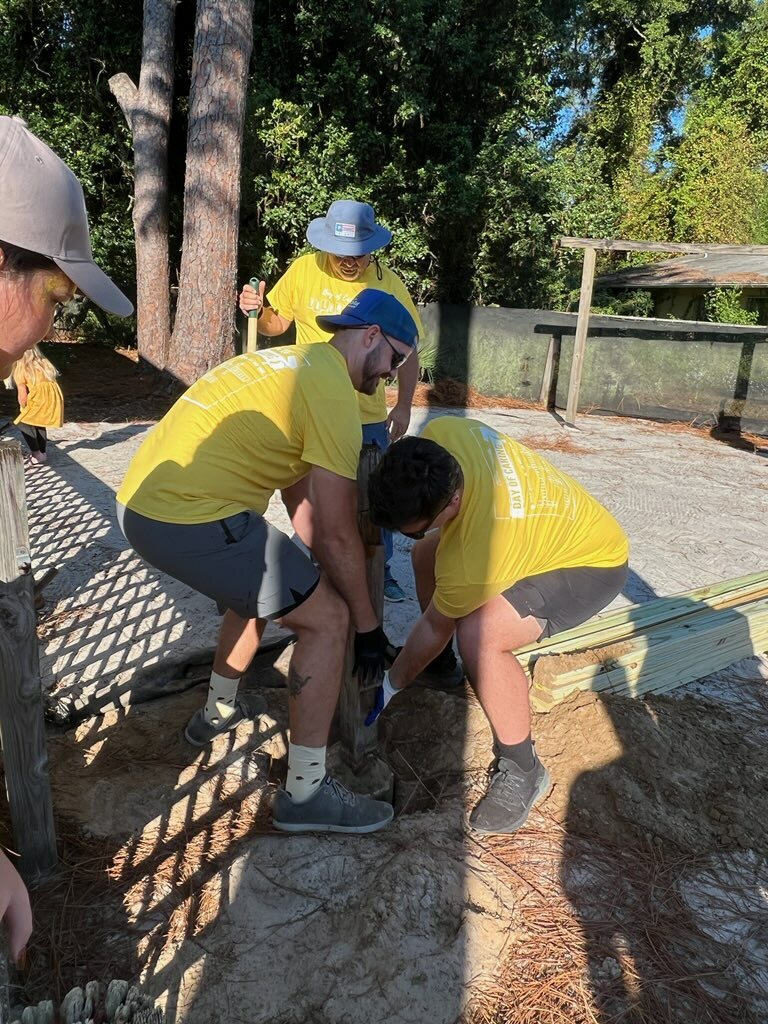 Volunteers at Arc Gateway