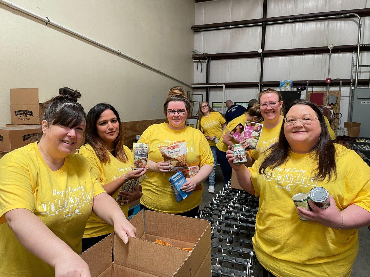 Volunteers at Feeding the Gulf Coast