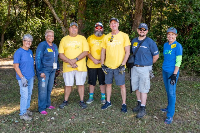 Volunteers at Brown Barge MS