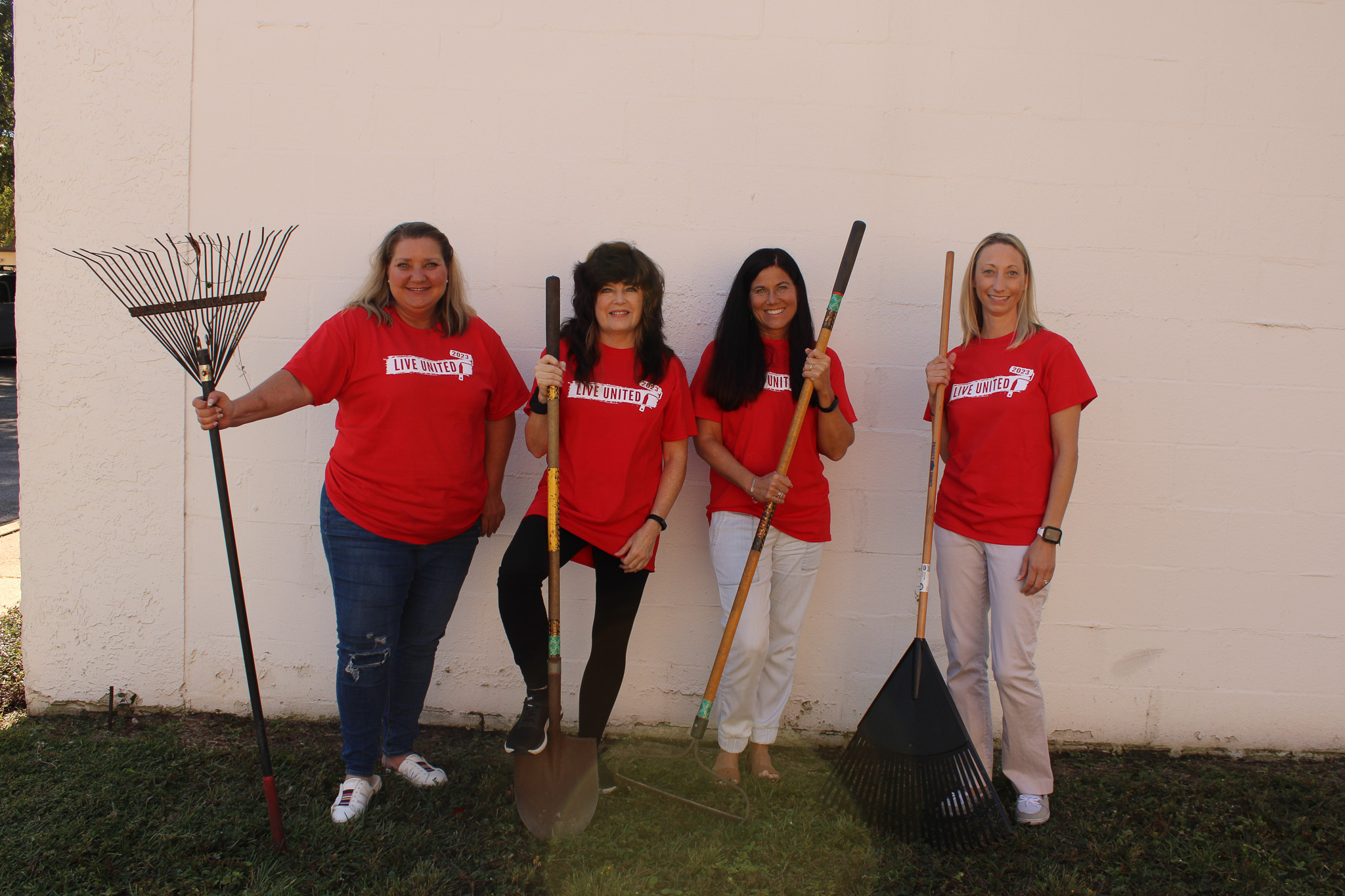 Florida Blue Volunteers at UWWF